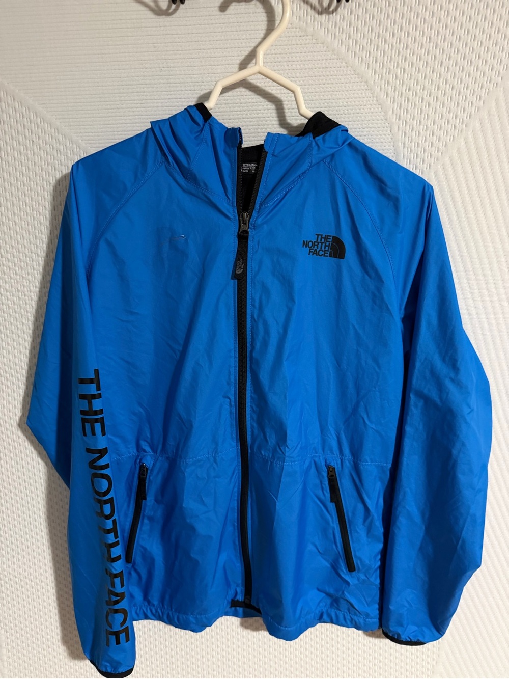 The North Face Men's Bright Blue Hooded Windbreaker